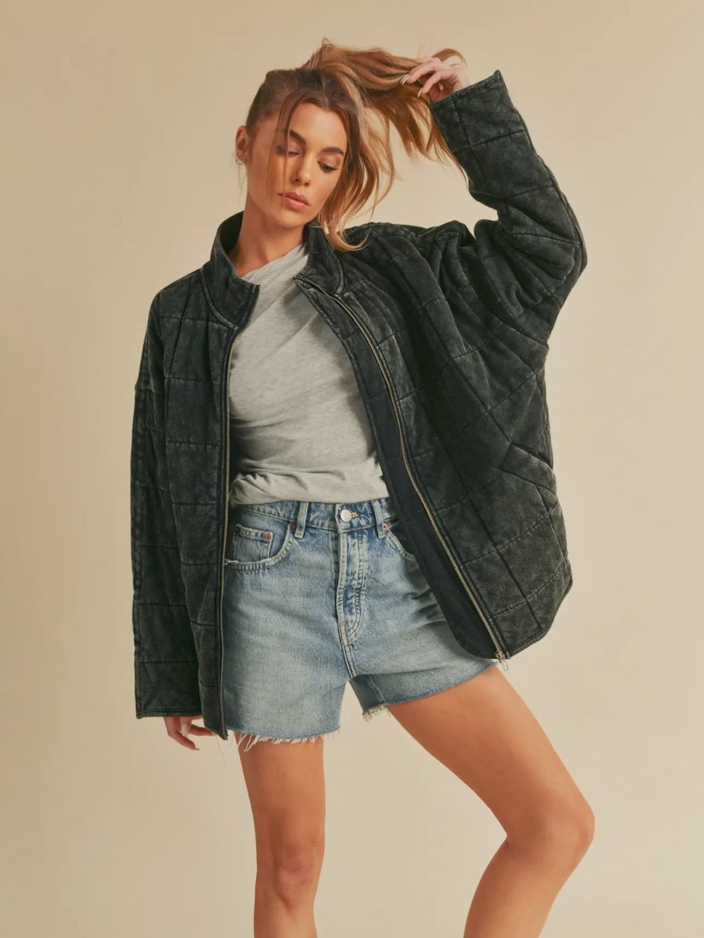 Oversized Quilted Bomber Jacket in Washed Black